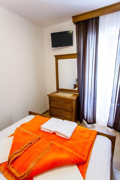 Apartments Ljubica Herceg Novi Oda fotoğraf