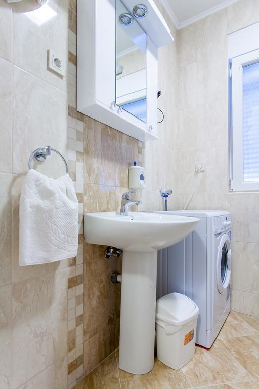 Apartments Ljubica Herceg Novi Oda fotoğraf