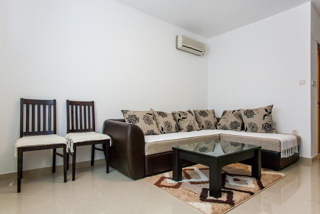 Apartments Ljubica Herceg Novi Oda fotoğraf