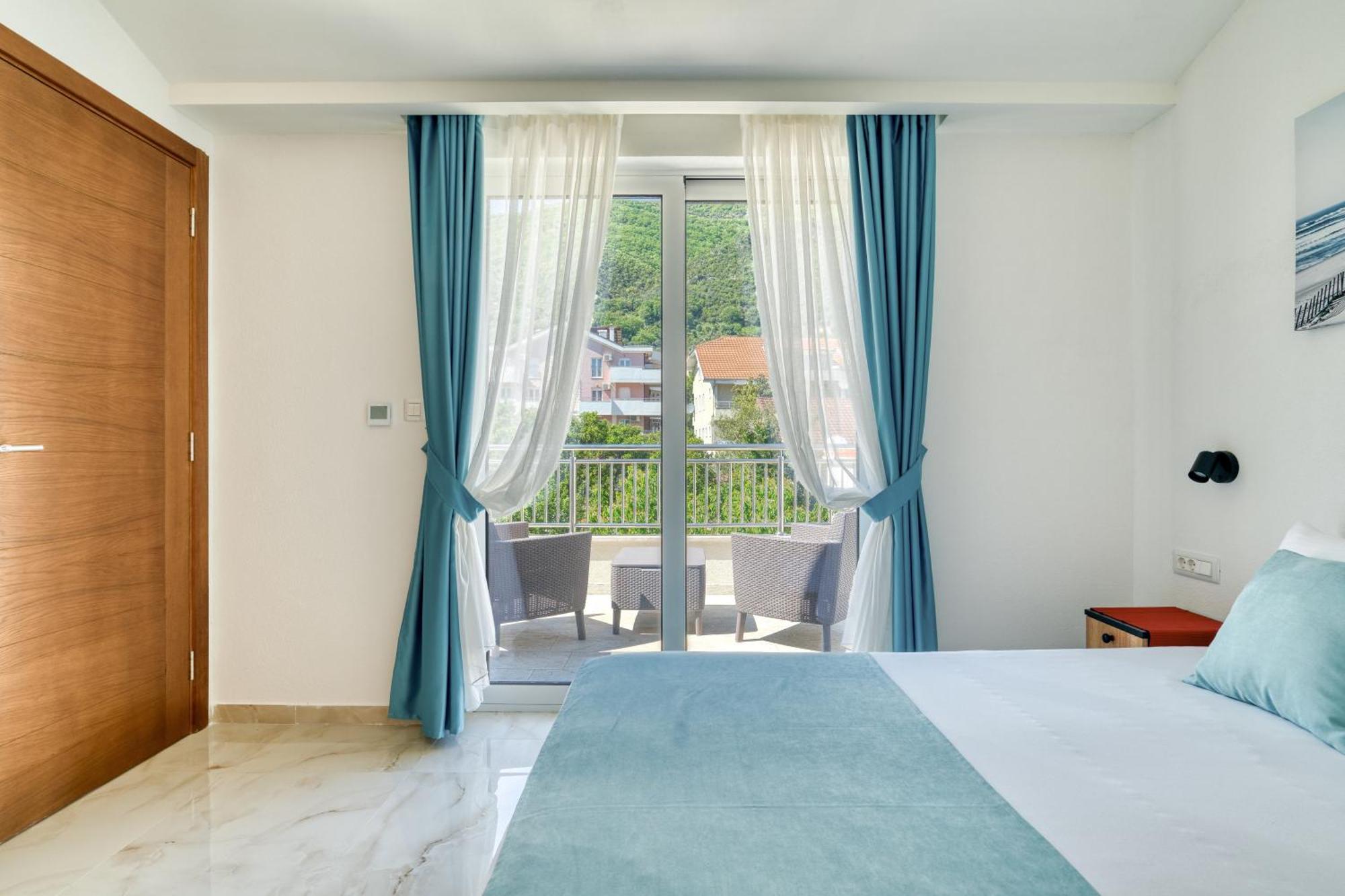 Apartments Ljubica Herceg Novi Dış mekan fotoğraf