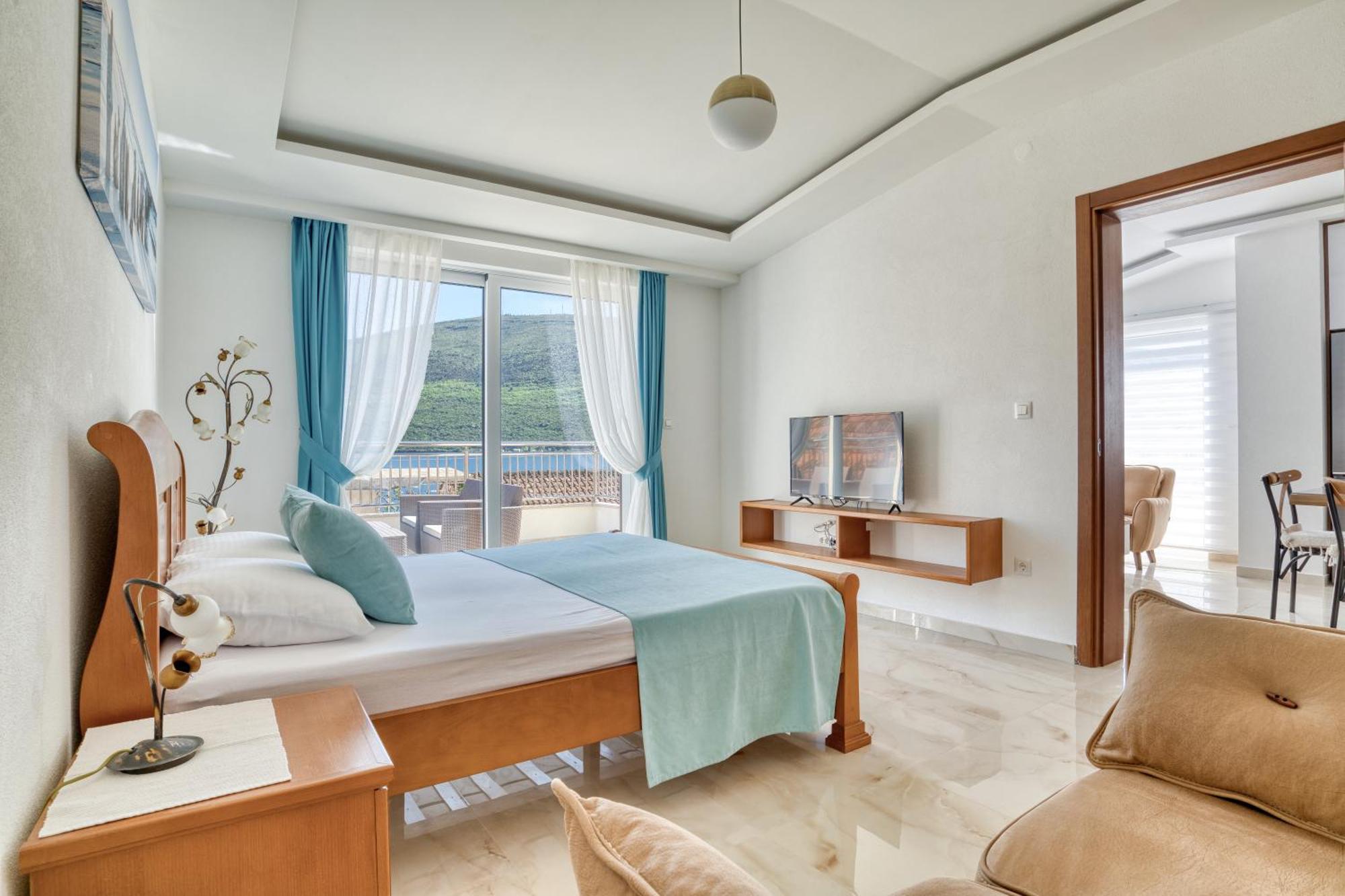 Apartments Ljubica Herceg Novi Dış mekan fotoğraf