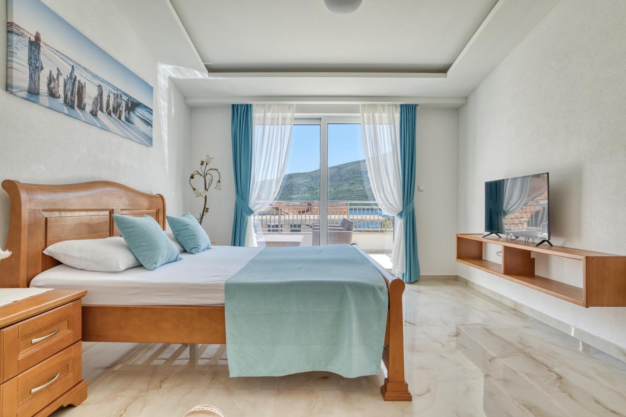 Apartments Ljubica Herceg Novi Dış mekan fotoğraf